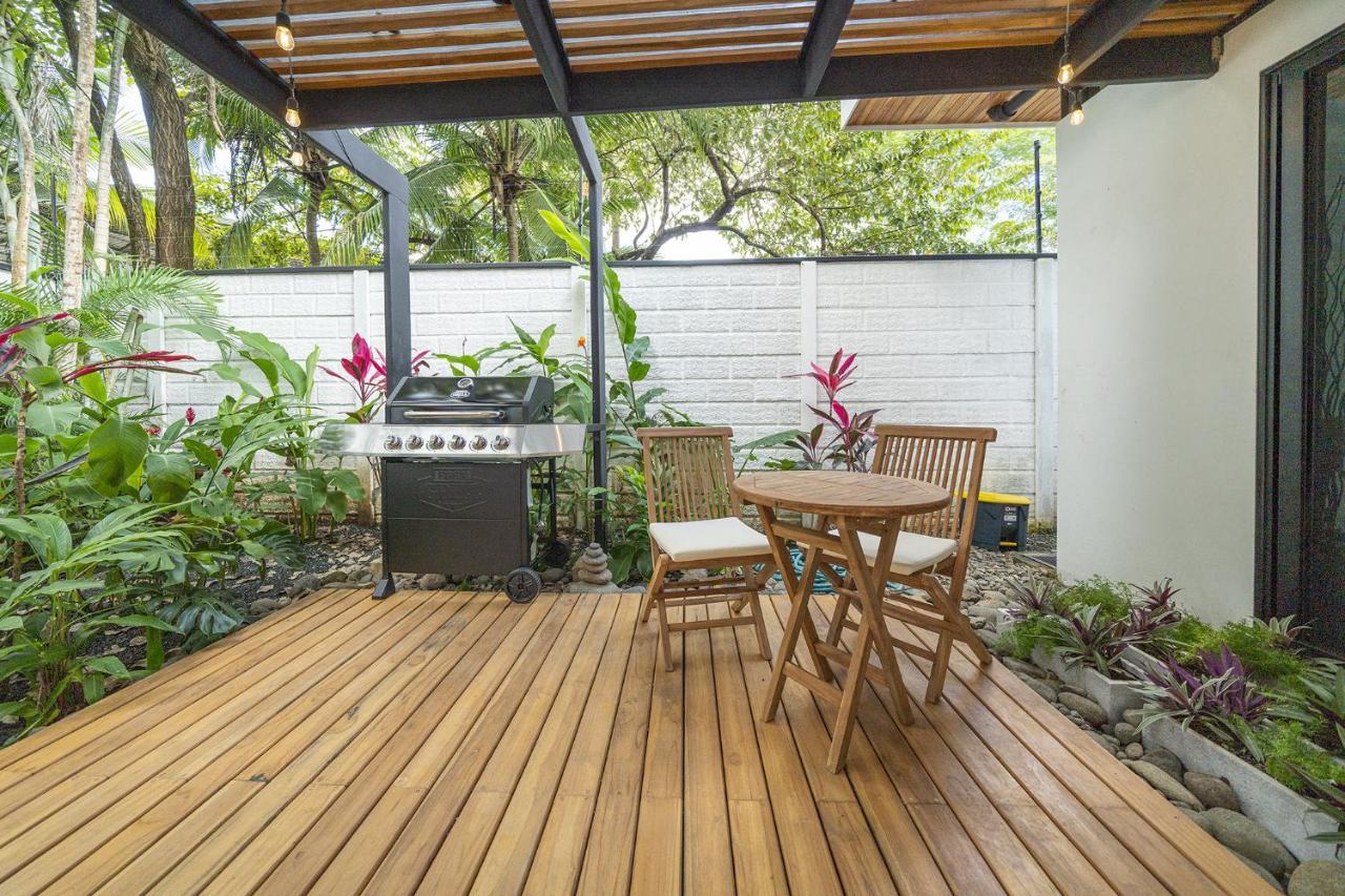 Playa Potrero - New Modern House, Pool In Guitar Shape - Casa Guitarra 빌라 외부 사진