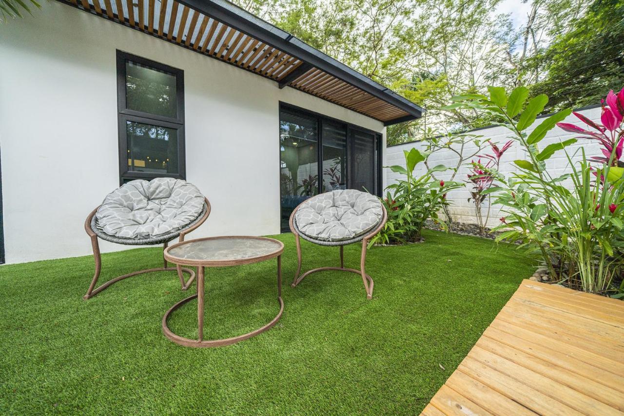 Playa Potrero - New Modern House, Pool In Guitar Shape - Casa Guitarra 빌라 외부 사진